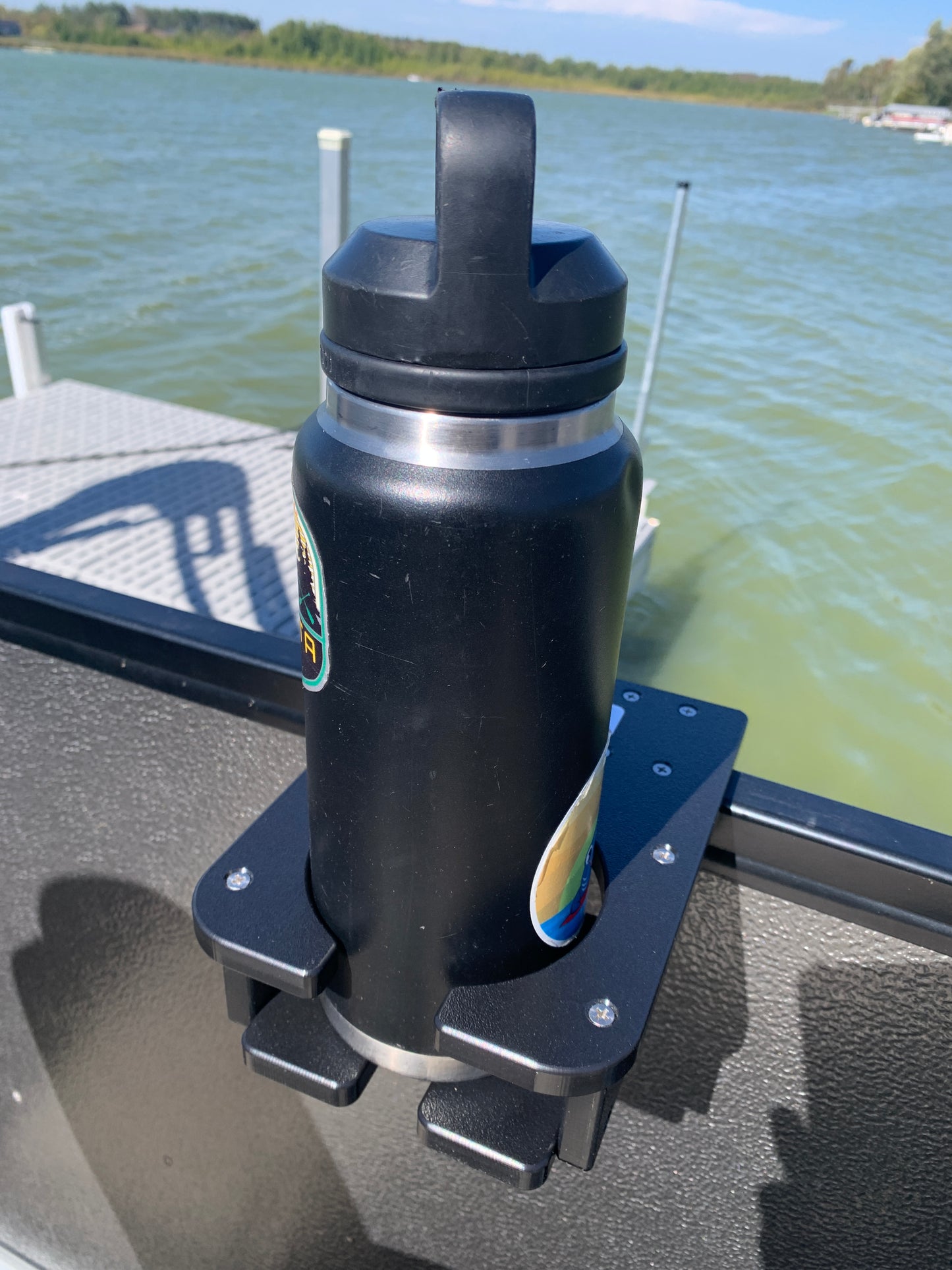 Pontoon Rail - Mug, Cup and Wine Glass Holder