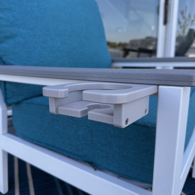 Load image into Gallery viewer, Patio Furniture Mug, Cup and Wine Glass Holder
