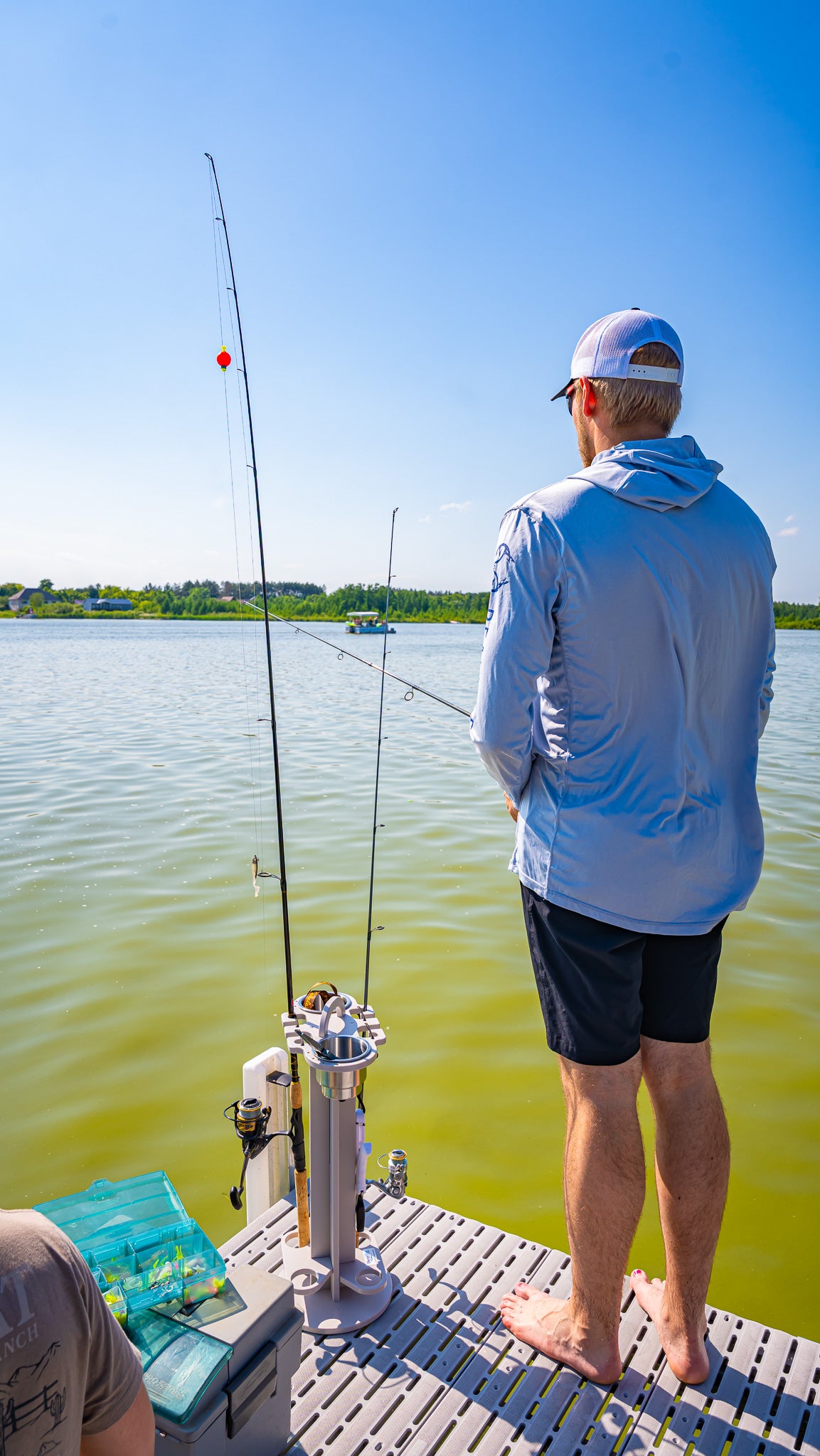 4 Place Fishing Rod Caddy - 4 Rod Holder with Cup Holders
